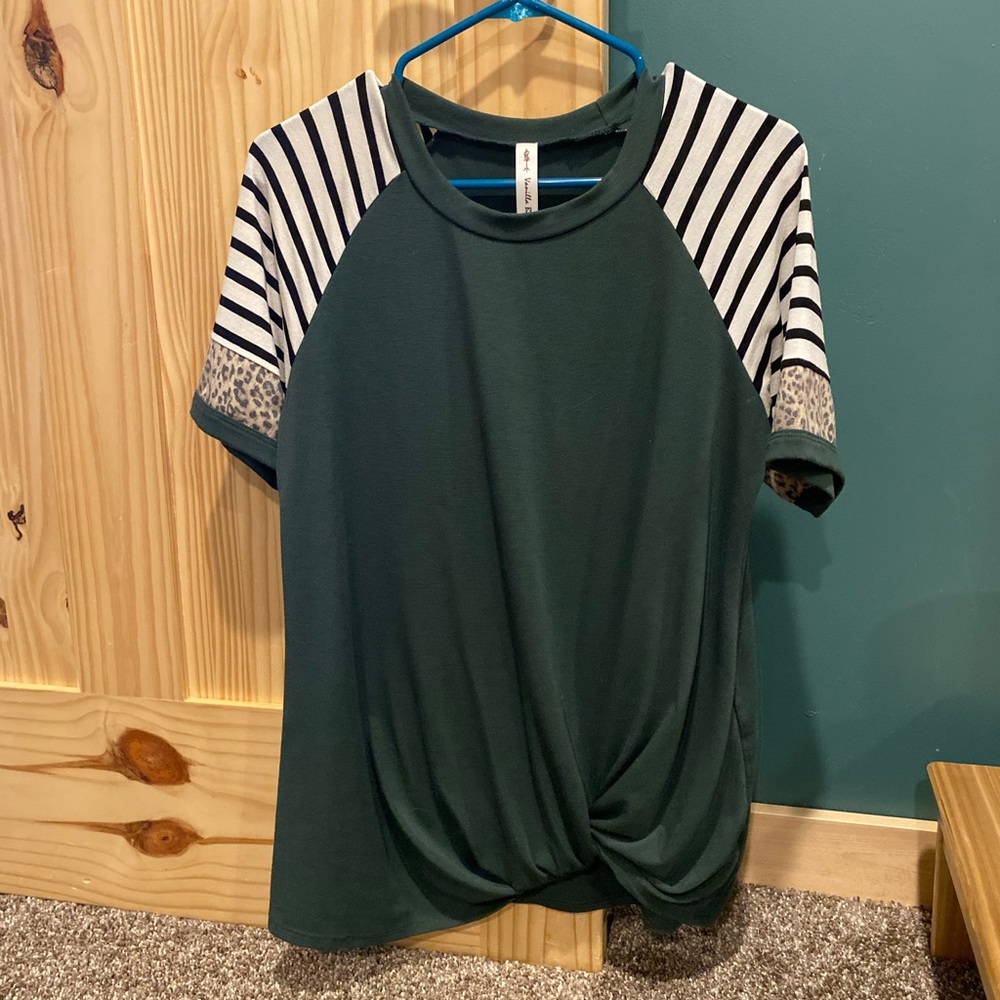 Vanilla bay top